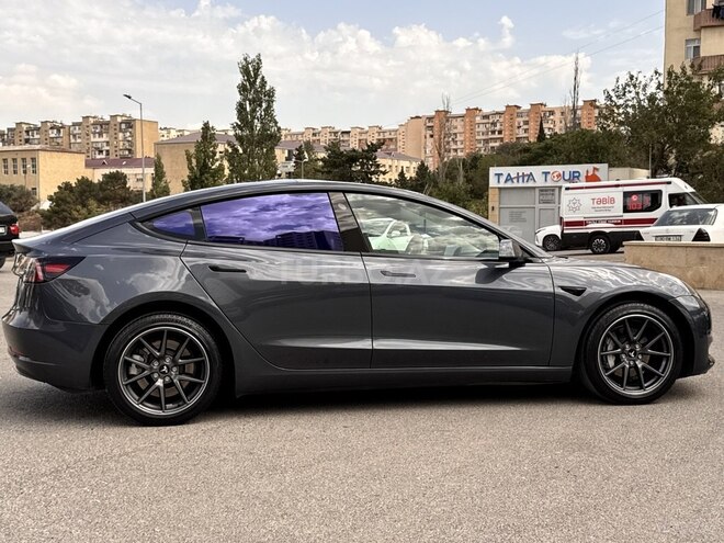 Tesla Model 3 2023, 28,000 km - 0.0 l - Bakı