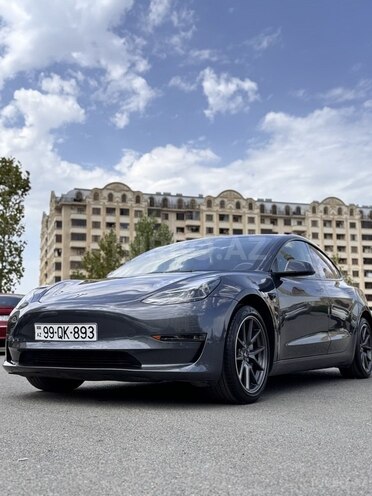 Tesla Model 3 2023, 28,000 km - 0.0 l - Bakı