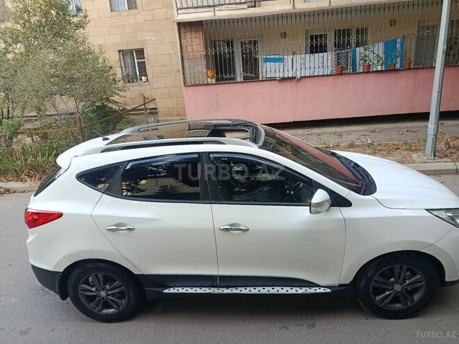 Hyundai ix35 2010, 221,800 km - 2.0 l - Bakı