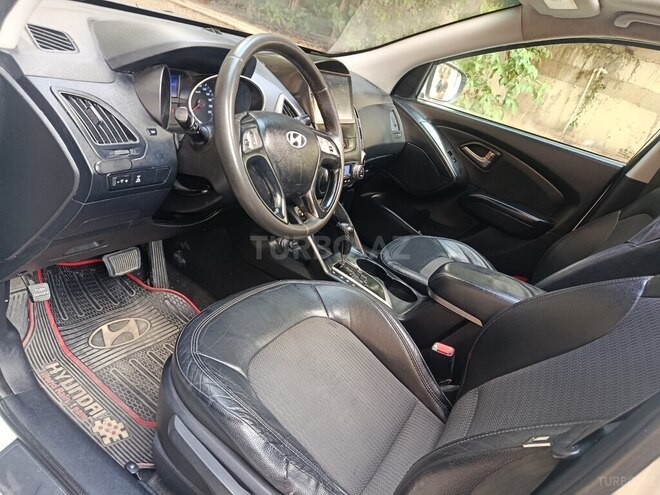 Hyundai ix35 2010, 221,800 km - 2.0 l - Bakı
