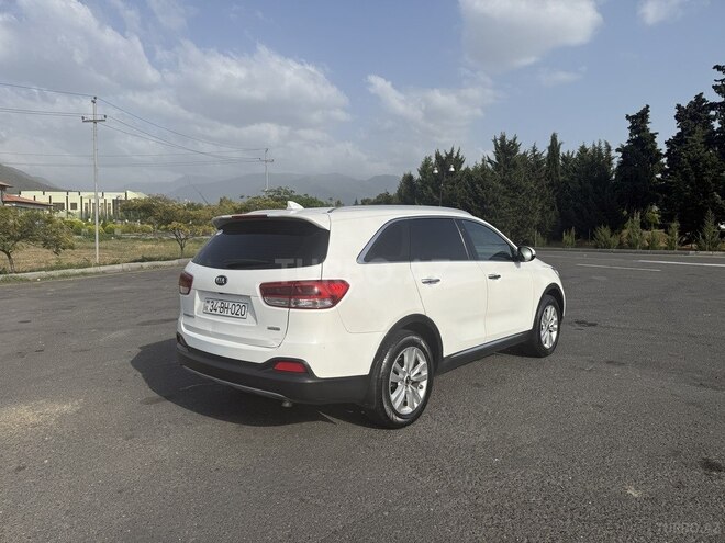 Kia Sorento 2016, 270,000 km - 2.0 l - Qax