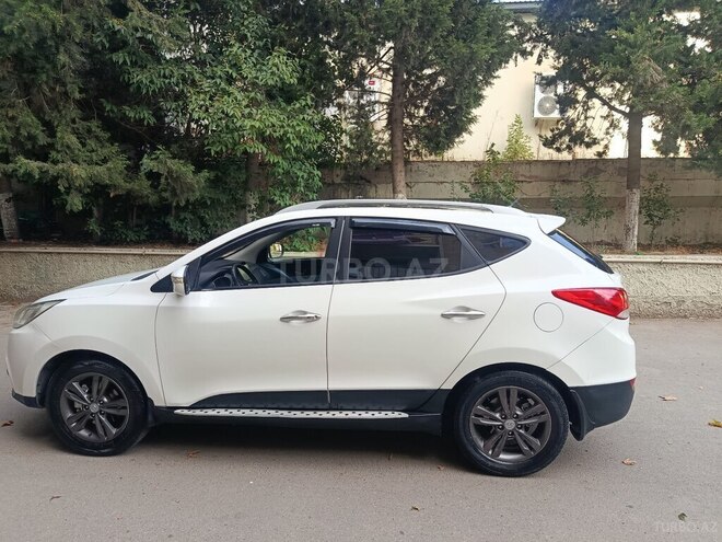 Hyundai ix35 2010, 221,800 km - 2.0 l - Bakı