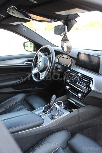 BMW 530 2019, 130,000 km - 2.0 l - Bakı
