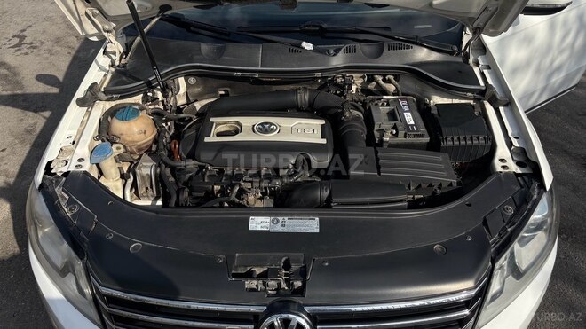 Volkswagen Passat 2011, 296,045 km - 1.8 l - Bakı