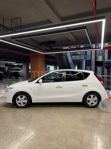 Hyundai i30 2008, 288,000 km - 1.6 л - Bakı