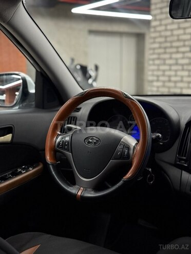 Hyundai i30 2008, 288,000 km - 1.6 л - Bakı