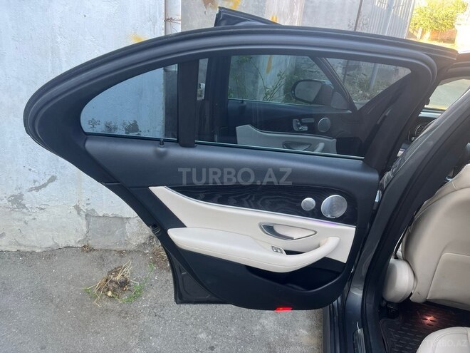 Mercedes E 300 4MATIC 2017, 255,700 km - 2.0 л - Ağsu