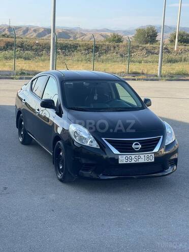 Nissan Versa 2012, 311,000 km - 1.6 l - Ağsu