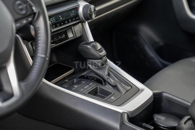 Toyota RAV4 2023, 48,031 km - 2.5 л - Bakı