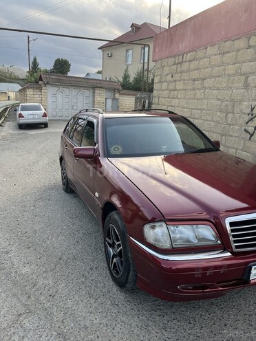 Mercedes C 220 1998, 300,000 km - 2.2 l - Masallı