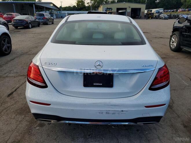 Mercedes E 300 4MATIC 2019, 95,494 km - 2.0 л - Bakı