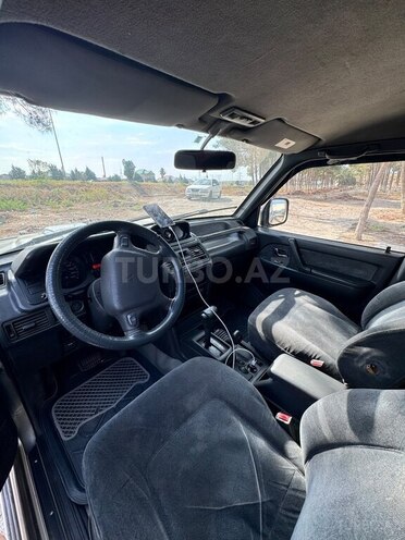 Mitsubishi Pajero 1996, 370,000 km - 2.8 л - Bakı