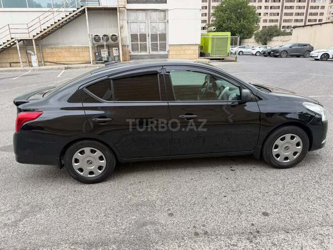 Nissan Sunny 2014, 175,000 km - 1.5 л - Bakı