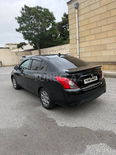 Nissan Sunny 2014, 175,000 km - 1.5 л - Bakı