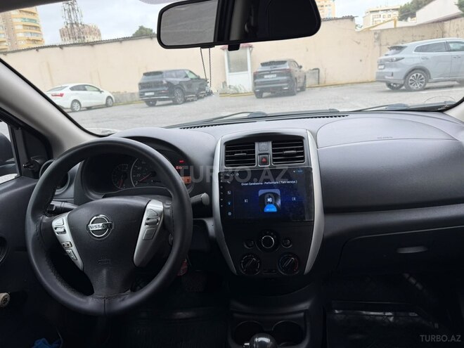 Nissan Sunny 2014, 175,000 km - 1.5 л - Bakı