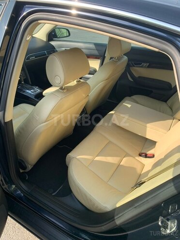 Audi A6 2004, 280,000 km - 3.0 l - Bakı