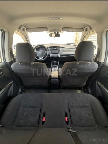 Toyota Corolla Fielder 2019, 280,000 km - 1.5 л - Bakı