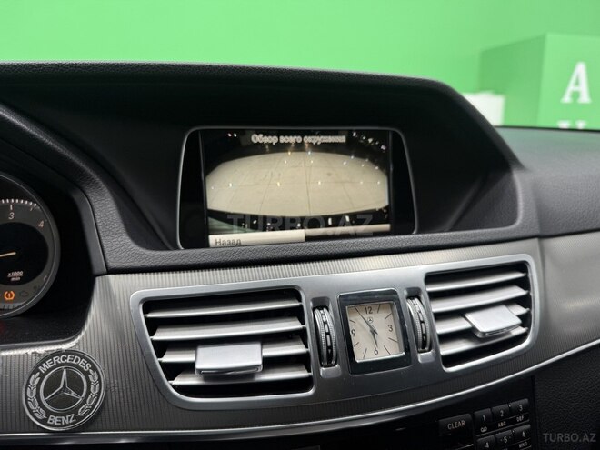 Mercedes E 220 2014, 262,800 km - 2.1 l - Bakı