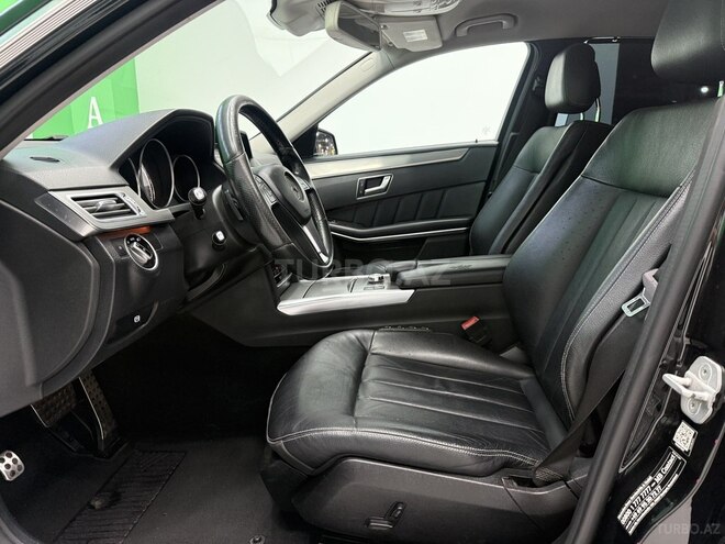 Mercedes E 220 2014, 262,800 km - 2.1 l - Bakı
