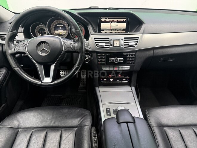 Mercedes E 220 2014, 262,800 km - 2.1 l - Bakı