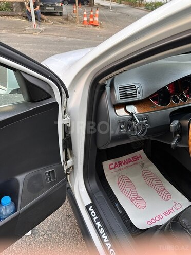 Volkswagen Passat 2009, 346,000 km - 1.8 l - Bakı