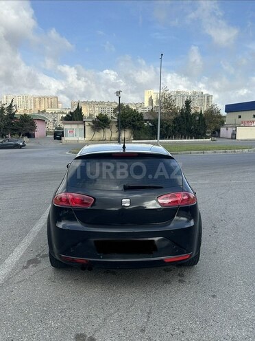 SEAT Leon 2011, 260,000 km - 2.0 l - Bakı