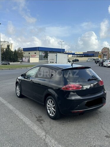 SEAT Leon 2011, 260,000 km - 2.0 l - Bakı
