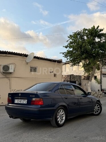 BMW 318 1994, 403,000 km - 1.8 l - Bakı