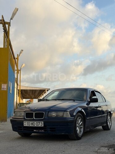 BMW 318 1994, 403,000 km - 1.8 l - Bakı