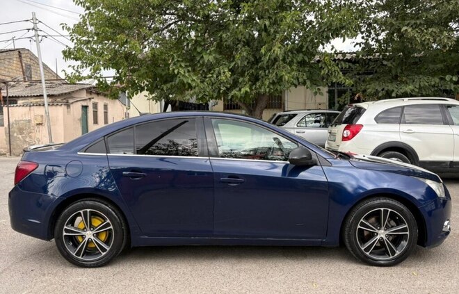 Chevrolet Cruze 2012, 216,057 km - 1.8 l - Bakı