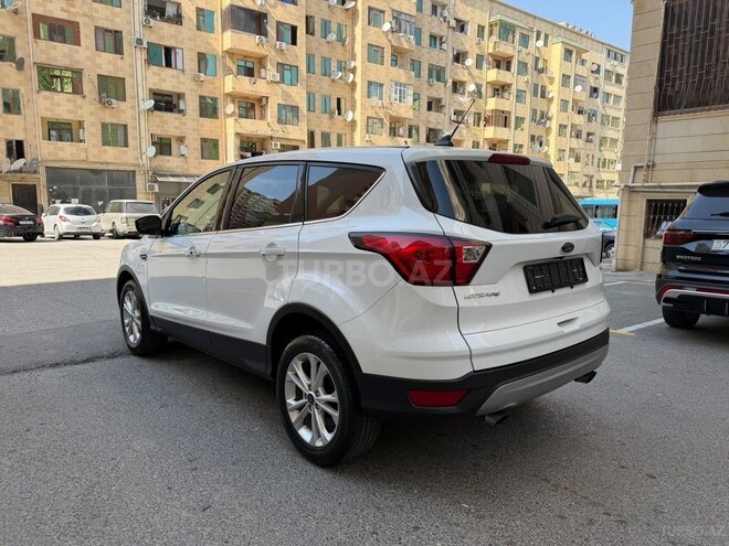 Ford Escape 2019, 177,000 km - 1.5 l - Bakı