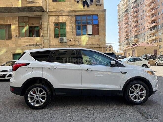 Ford Escape 2019, 177,000 km - 1.5 l - Bakı