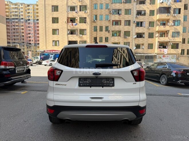 Ford Escape 2019, 177,000 km - 1.5 l - Bakı