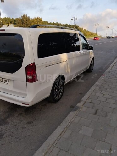 Mercedes  2017, 294,000 km - 2.1 l - Bakı