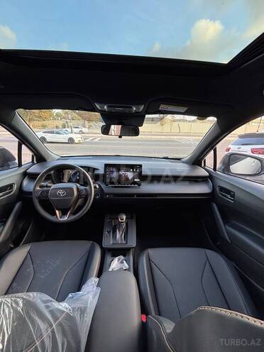 Toyota Corolla Cross 2025, 0 km - 2.0 l - Bakı