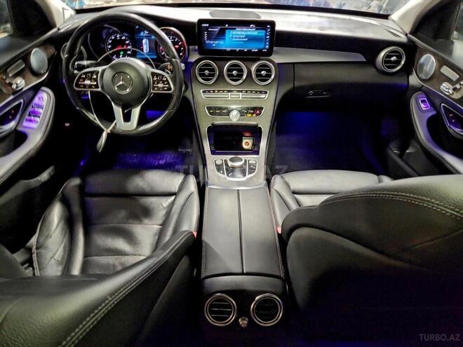 Mercedes C 300 4MATIC 2020, 67,741 km - 2.0 l - Bakı