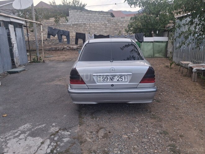 Mercedes C 200 1998, 150,000 km - 2.2 л - Oğuz
