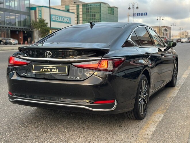 Lexus ES 300h 2024, 22,390 km - 2.5 l - Bakı