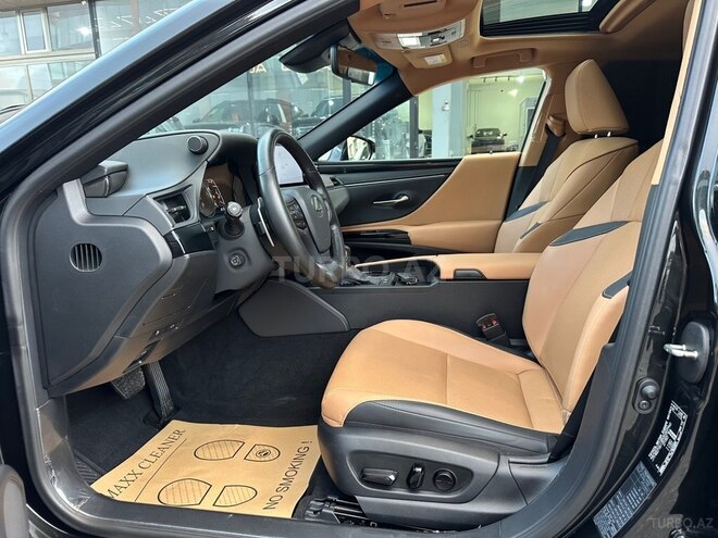 Lexus ES 300h 2024, 22,390 km - 2.5 l - Bakı