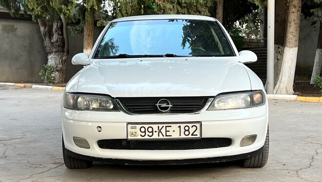 Opel Vectra 1999, 238,500 km - 1.8 l - Sumqayıt