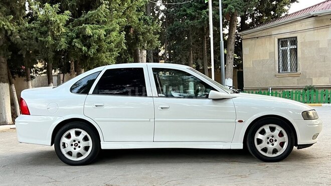Opel Vectra 1999, 238,500 km - 1.8 l - Sumqayıt