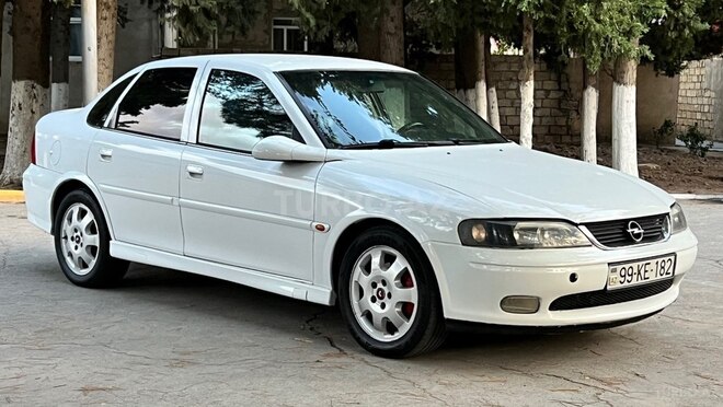 Opel Vectra 1999, 238,500 km - 1.8 l - Sumqayıt