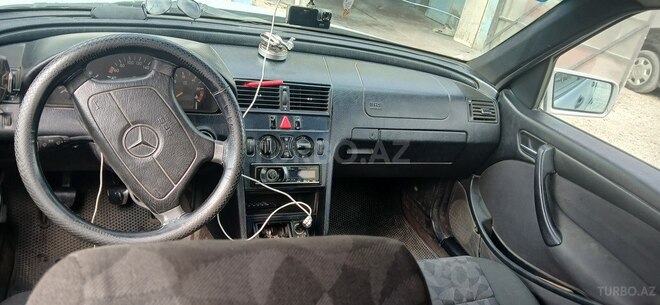Mercedes C 220 1997, 350,000 km - 2.2 л - Bakı