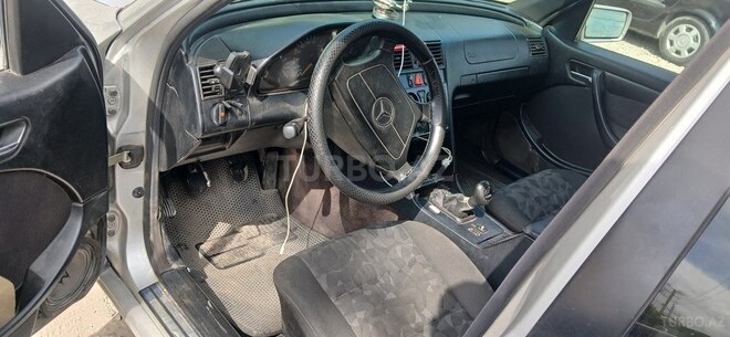 Mercedes C 220 1997, 350,000 km - 2.2 л - Bakı