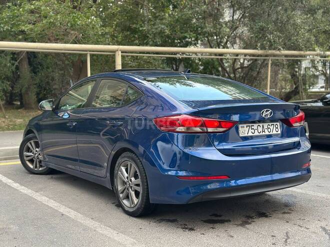 Hyundai Elantra 2017, 105,000 km - 2.0 l - Bakı