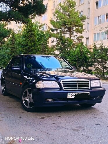Mercedes C 200 1997, 330,000 km - 2.2 l - Bakı