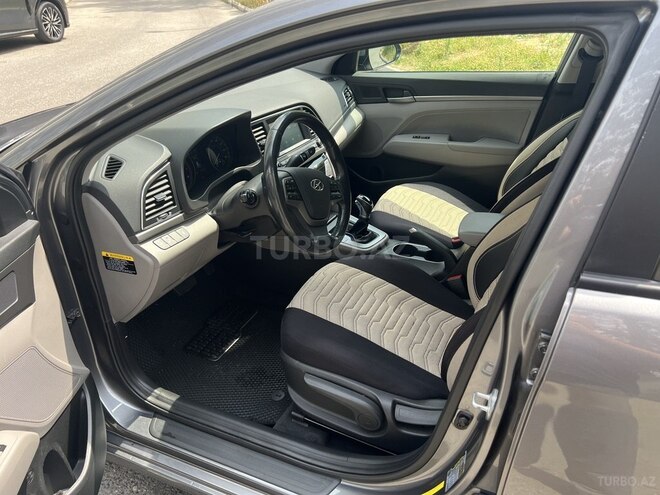 Hyundai Elantra 2018, 140,000 km - 2.0 л - Bakı