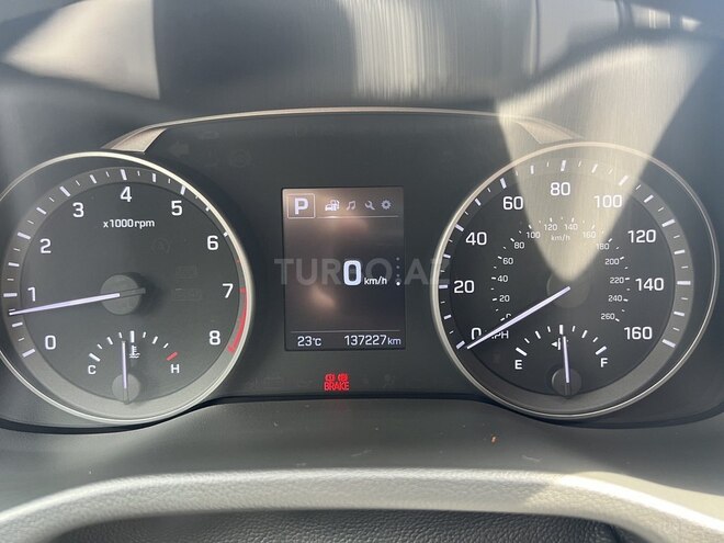 Hyundai Elantra 2018, 140,000 km - 2.0 л - Bakı