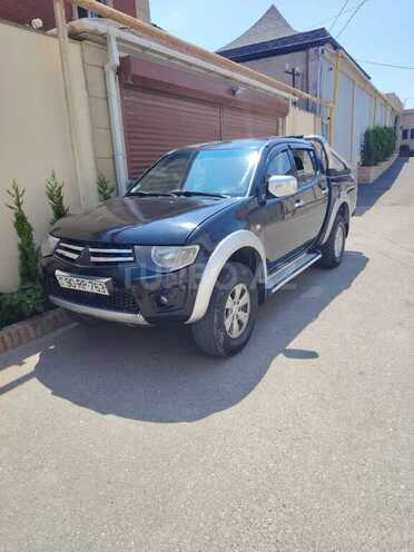 Mitsubishi L200 2011, 760,000 km - 2.5 l - Bakı