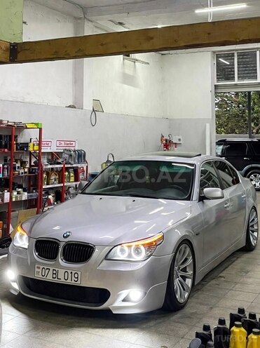 BMW 525 2004, 254,000 km - 2.5 l - Astara